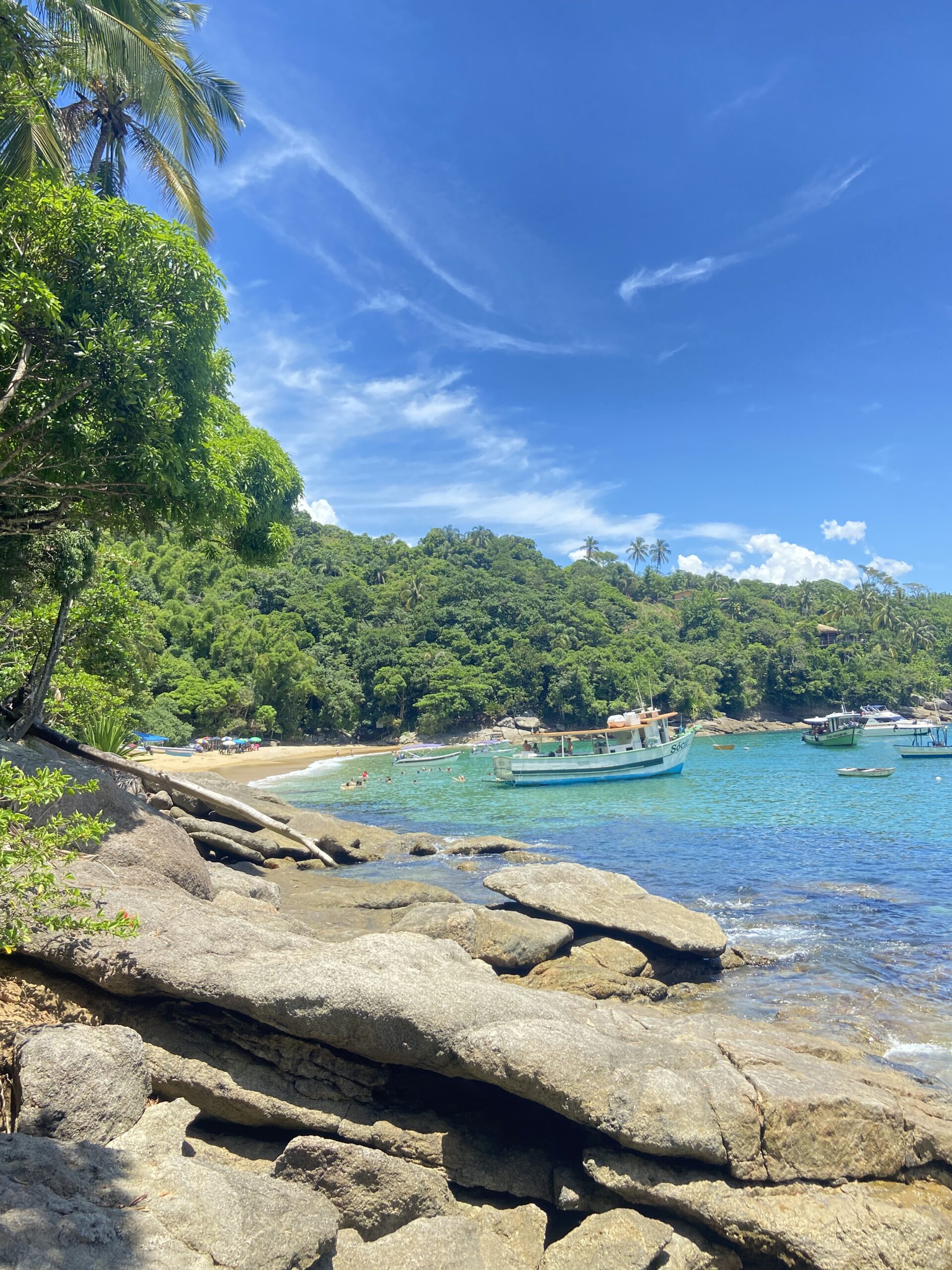 Vista da praia de Ilhabela